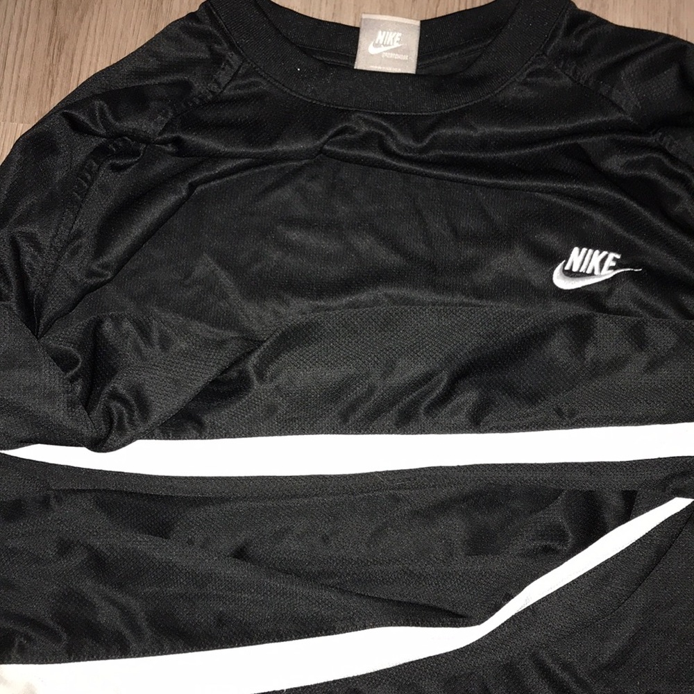 Nike Long Sleeve Sportswear